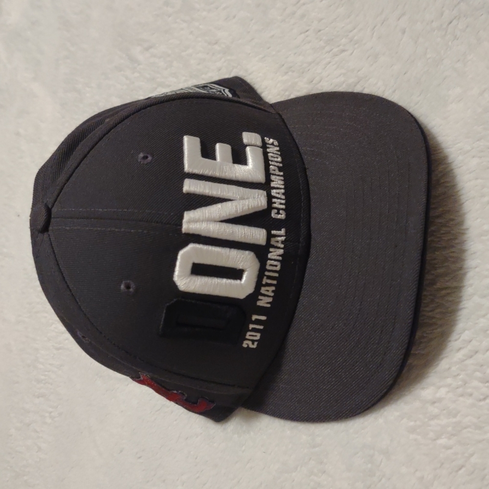 Alabama 2011 championship hat